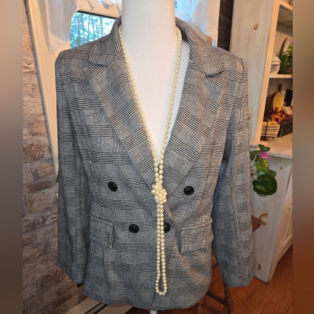 No 11 Los Angeles  Women's White and Black Blazer Size XS